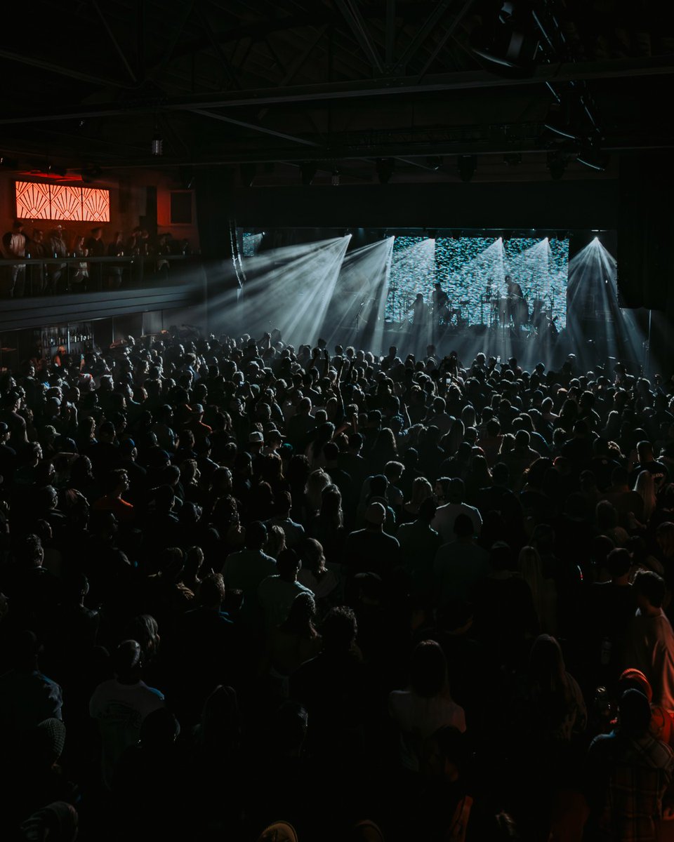 themarquispc's tweet image. Nothin&apos; beats that full house feeling 🎶

Don&apos;t wait to make your weekend plans, we&apos;re running out of space!

TONIGHT - @LeftoverSalmon
⚠️ LIMITED TICKETS LEFT ⚠️

FRIDAY - @discolines
❌ SOLD OUT ❌

Tickets, Tables, &amp;amp; More 📲 THEMARQUISPC.COM