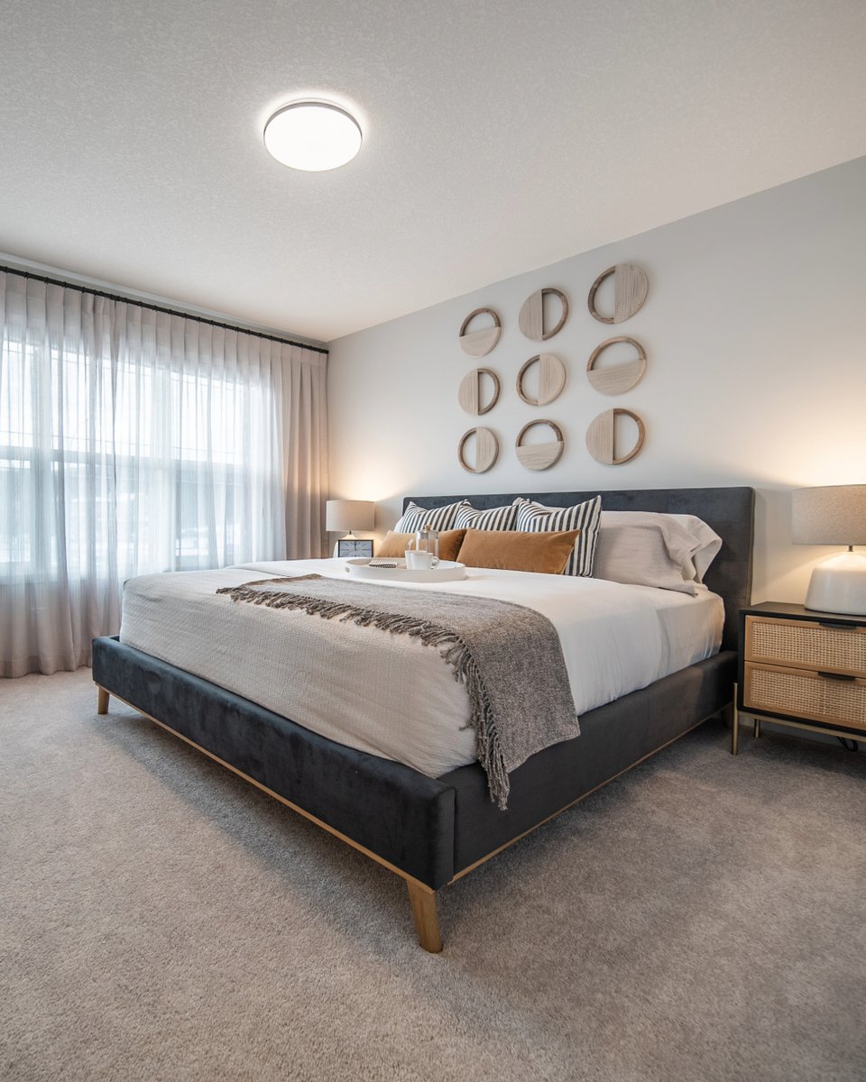 The CreekView Grand Opening is here!✨Don't miss out on FREE food, entertainment, and the chance to meet your future neighbours!

📆March 1st, 2025, 5-8pm
📍8 &amp; 12 CreekView Common SW, Calgary

#CedarglenHomes #CreekViewYYC #SWYYC #ThingsToDoYYC #YYCNow #YYCEvents #SWCalgary