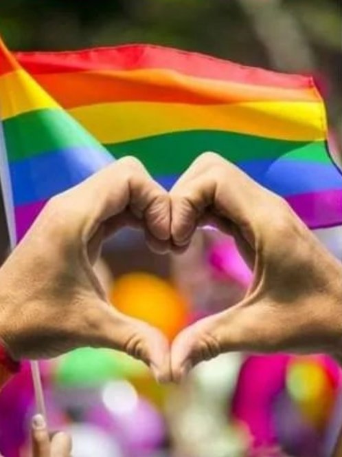 LifeSauls's tweet photo. Happy Pride weekend #lovewins https://t.co/LbS05G4LrI