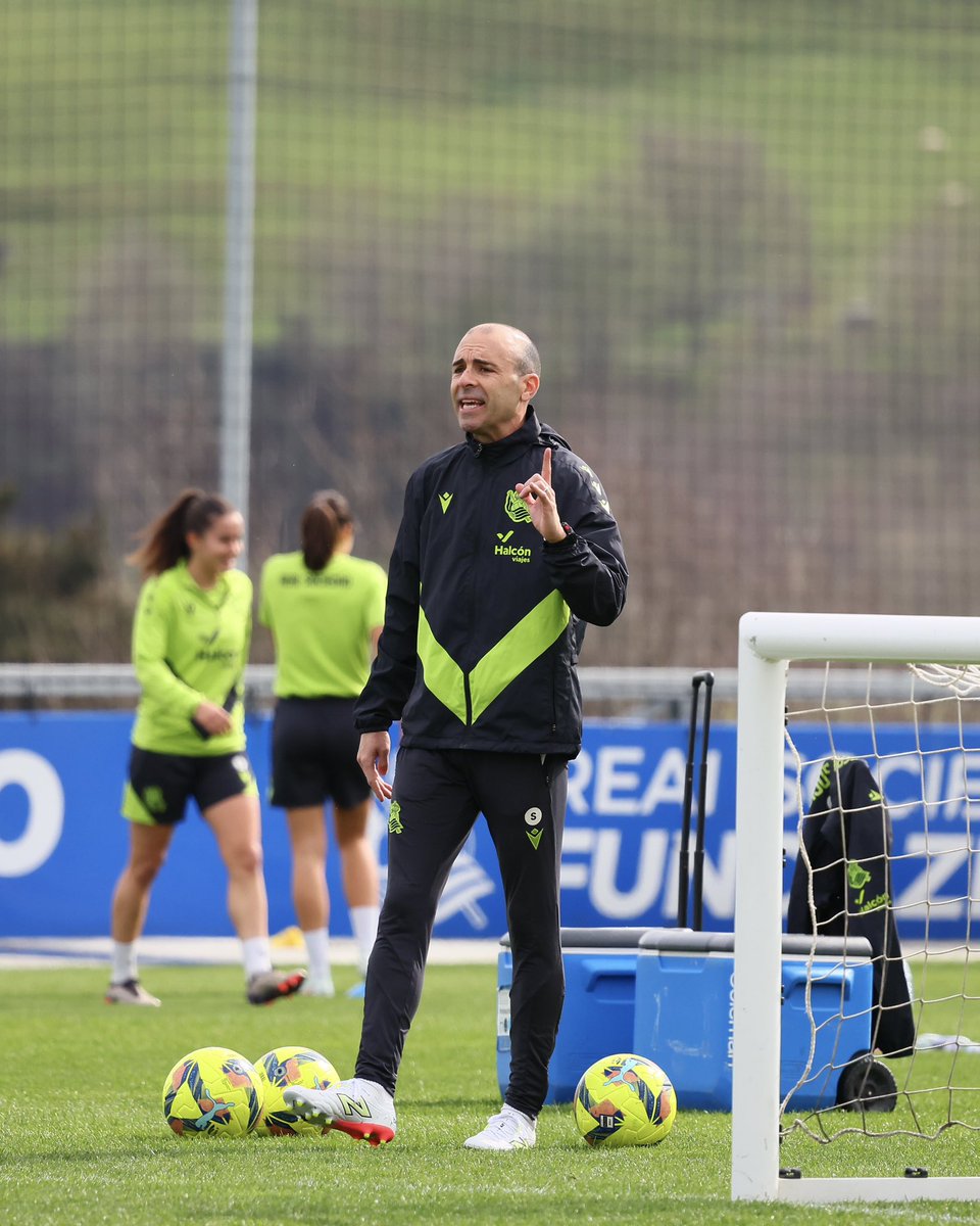 jlsanchezvera's tweet image. Vivir-LO para Sentir-LO 
           ❤️🔥⚽️

#beplayer #newbalance #futbol #futfem #sanchezvera