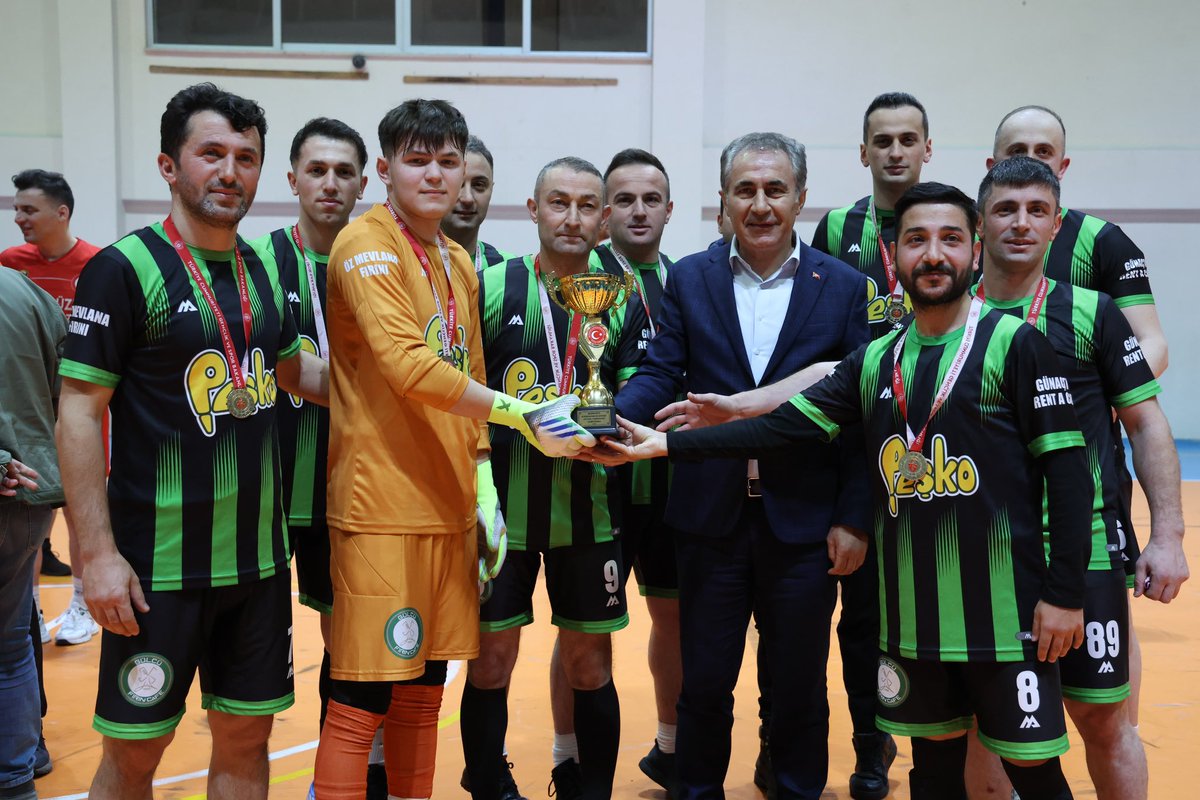 GSB_Trabzon's tweet photo. Beşikdüzü Kaymakamlık Kupası Futsal Turnuvasının Şampiyonu: Gençlik Spor Emniyet🏆⚽

Beşikdüzü Ceza İnfaz Kurumu🆚Gençlik Spor Emniyet

📍Beşikdüzü Spor Salonu https://t.co/JiVqYIO3Du