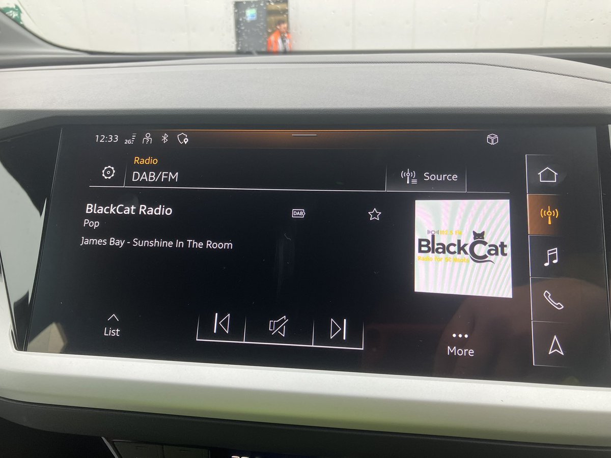 SteveLuffRadio's tweet image. On air from 8pm with 2 hours of great music including your BRILLIANT song ideas, a chart , featured album and our #undiscoveredartists All from 8pm @blackcatradio