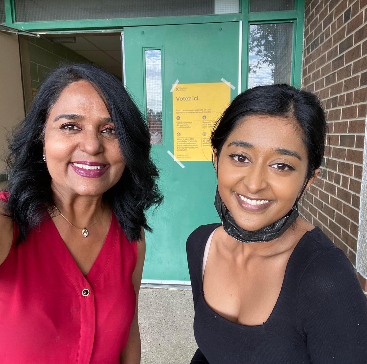 Just voted!🗳 As the 2022 MPP candidate for Hamilton West-Ancaster-Dundas, I know the hard work campaign teams put in &amp; how nerve-racking Election Day is. Congrats to all candidates across Ont for putting their names on the ballot! 

Ontario, please go out &amp; vote! #ONelxn #OnPoli