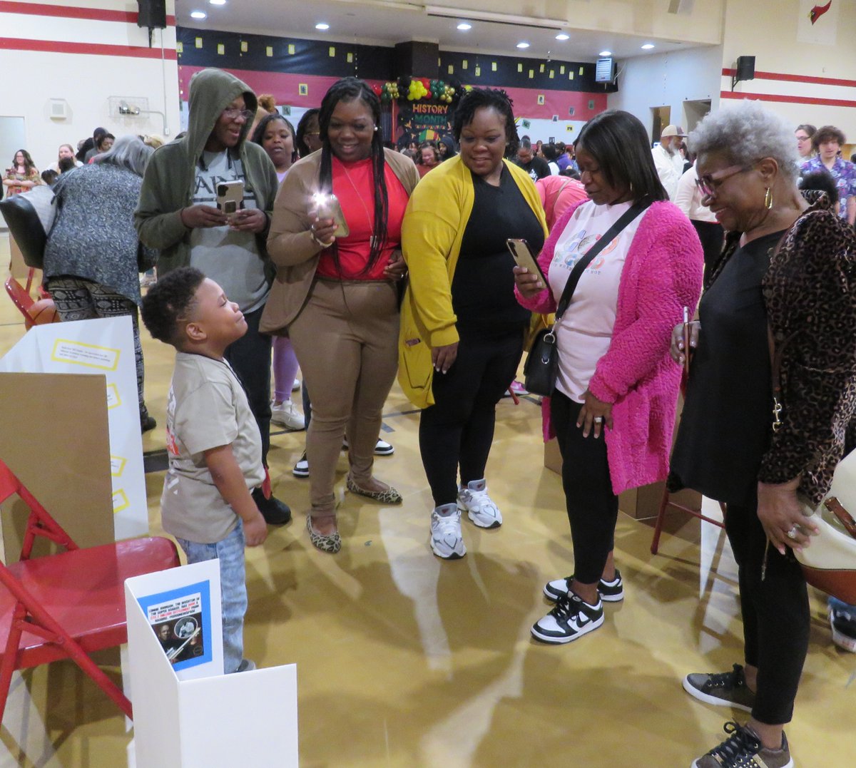 Verona Elementary School first graders presented a 'wax museum' for #BlackHistoryMonth2025!
Parents and other guests learned quick facts about historical figures in politics, entertainment, athletics, science and more.

#EducateServeInspire