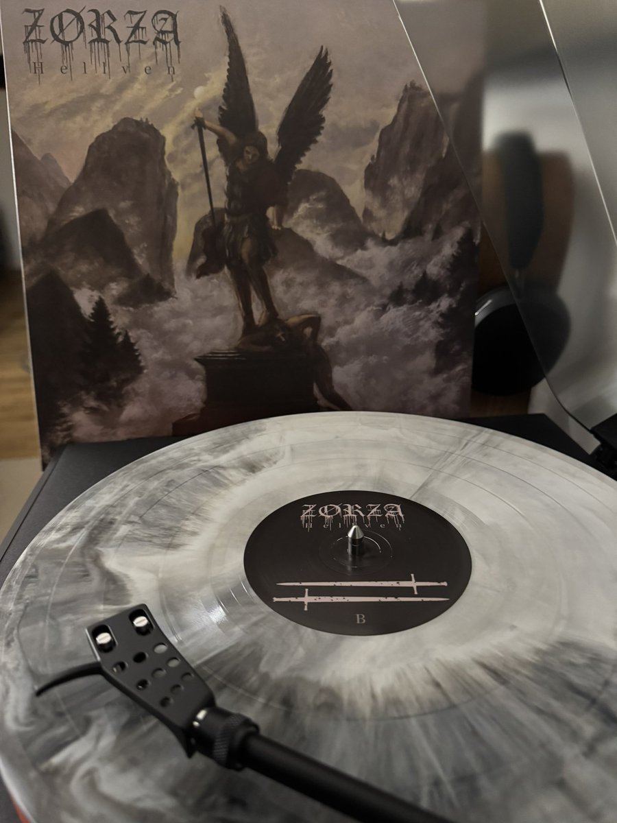 cortezonPL's tweet photo. #Zorza - #Hellven (LP Grey Galaxy)
Album z mojej topki 2024 🔥 https://t.co/LT03gIRQbE