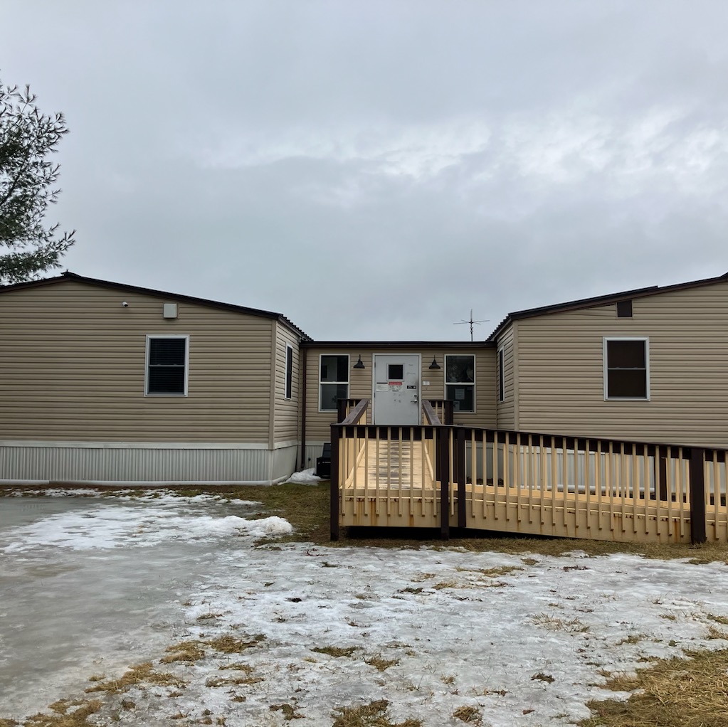 #ThenAndNow In February 2017, the maintenance team handled a storm that dropped over 10" of snow. 
In February 2025; they cleared the remnants of melting snow and sleet.
Countdown to March meteorological #spring, the #tulip bulbs are breaking dormancy.

#ThrowbackThursday