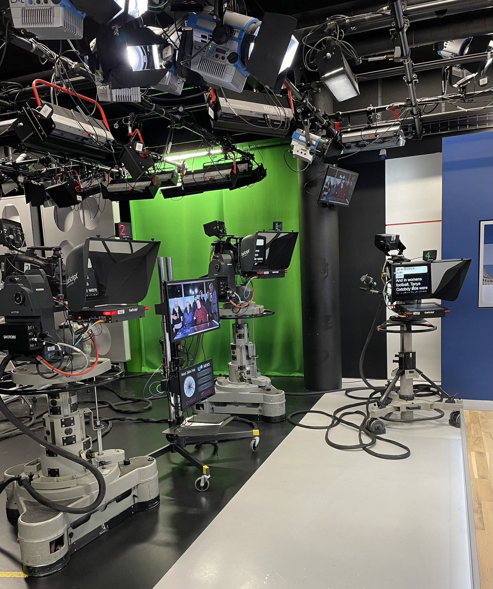 I was invited up to UTV Headquarters in Belfast for a tour my parents and students of Ulster University Belfast where with me and got to meet the legend her self <a href="/PamBallantine/">Pamela Ballantine</a> had a fab day thank to everyone <a href="/Gwilkinson_utv/">Gareth Wilkinson</a> <a href="/UTVNews/">UTV Live News</a> <a href="/paula_mcintyre/">Paula McIntyre MBE</a> <a href="/UTVLife/">UTV Life</a>