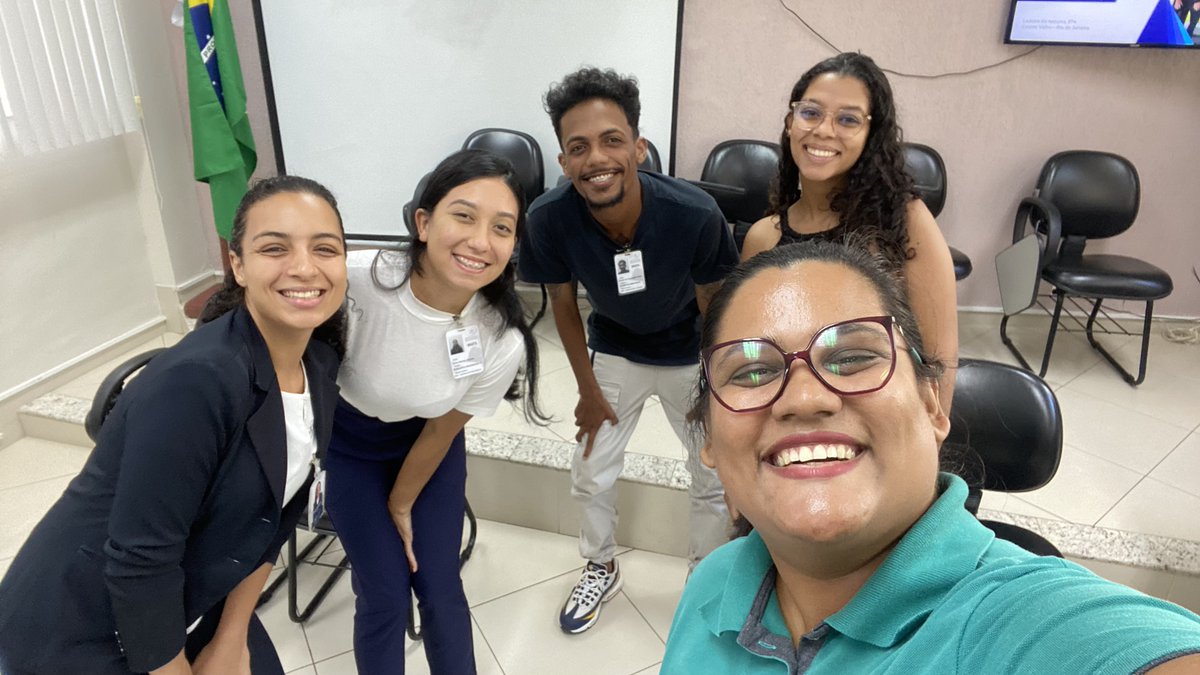 redesilvestre's tweet photo. ✨ Sejam bem-vindos à família do Hospital Adventista Silvestre! ✨
Confira ➕ aqui:
📸 https://t.co/14a3zUE4VV
#BemVindos #NovosColaboradores #HospitalAdventistaSilvestre #EquipeDeSaúde #CuidadosDeSaúde #TrabalhoEmEquipe #Integração #BoasVindasAoTime https://t.co/2hNugHbEQd