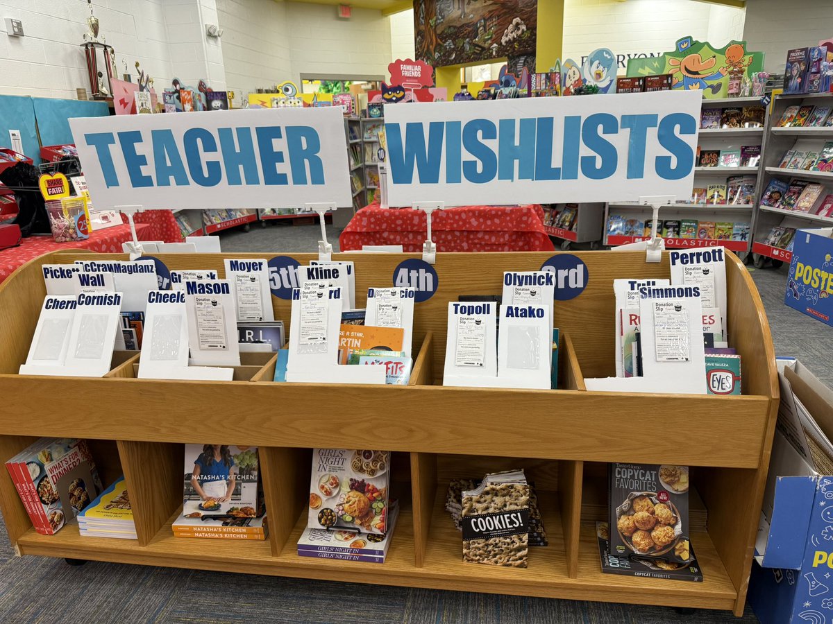 brassybooks's tweet image. Great News! Our @BrassfieldElem Scholastic Book Fair will be open SATURDAY, 3/1 8:45AM-12:45PM.