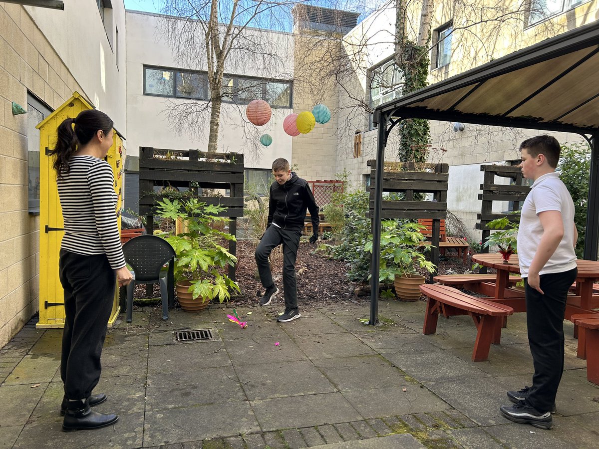 Miss Crawford (@lhs_missc) on Twitter photo S2 Mandarin trying out Chinese jianzi with Mrs Zeng this afternoon. It was trickier than it looked but Ben managed six in a row with lots of practice! Well done, boys! <a href="/LarbertHighASC/">LarbertHighASC</a> <a href="/LHSLanguages/">π
»π
·ππ
»π
°π
½π
Άππ
°π
Άπ
΄π</a> S2 Mandarin trying out Chinese jianzi with Mrs Zeng this afternoon. It was trickier than it looked but Ben managed six in a row with lots of practice! Well done, boys! <a href="/LarbertHighASC/">LarbertHighASC</a> <a href="/LHSLanguages/">π
»π
·ππ
»π
°π
½π
Άππ
°π
Άπ
΄π</a>