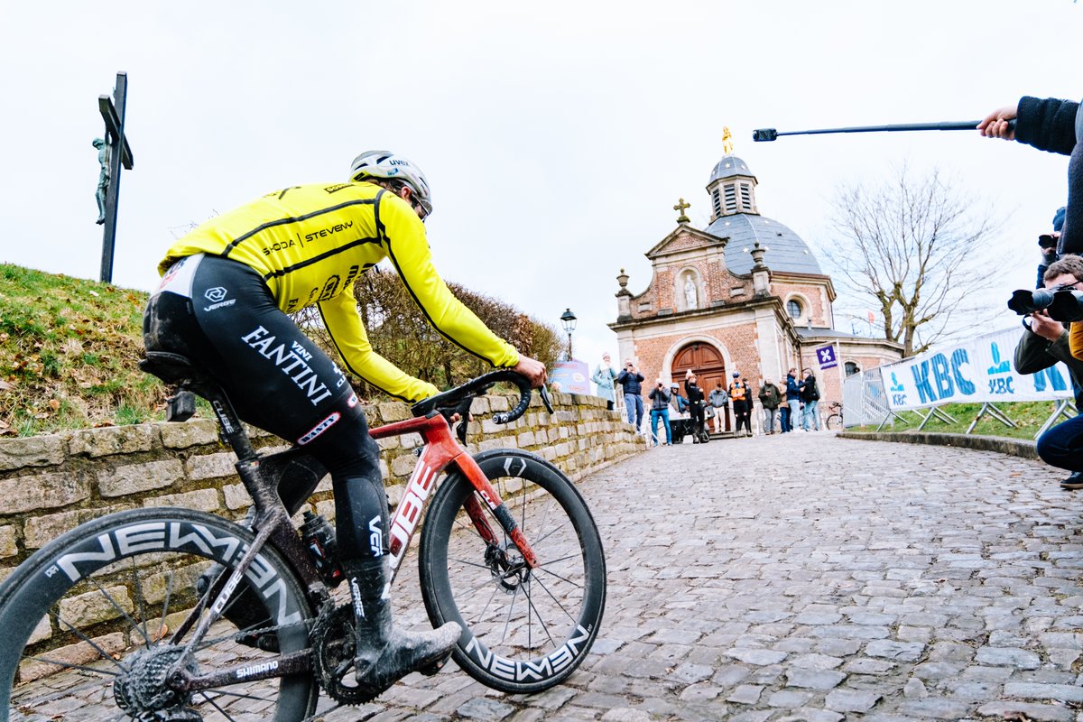 LottoIntermarch's tweet photo. The Flanders classics are back 🤩

📸 @cyclingmedia_ag https://t.co/YeqbZvLlk2