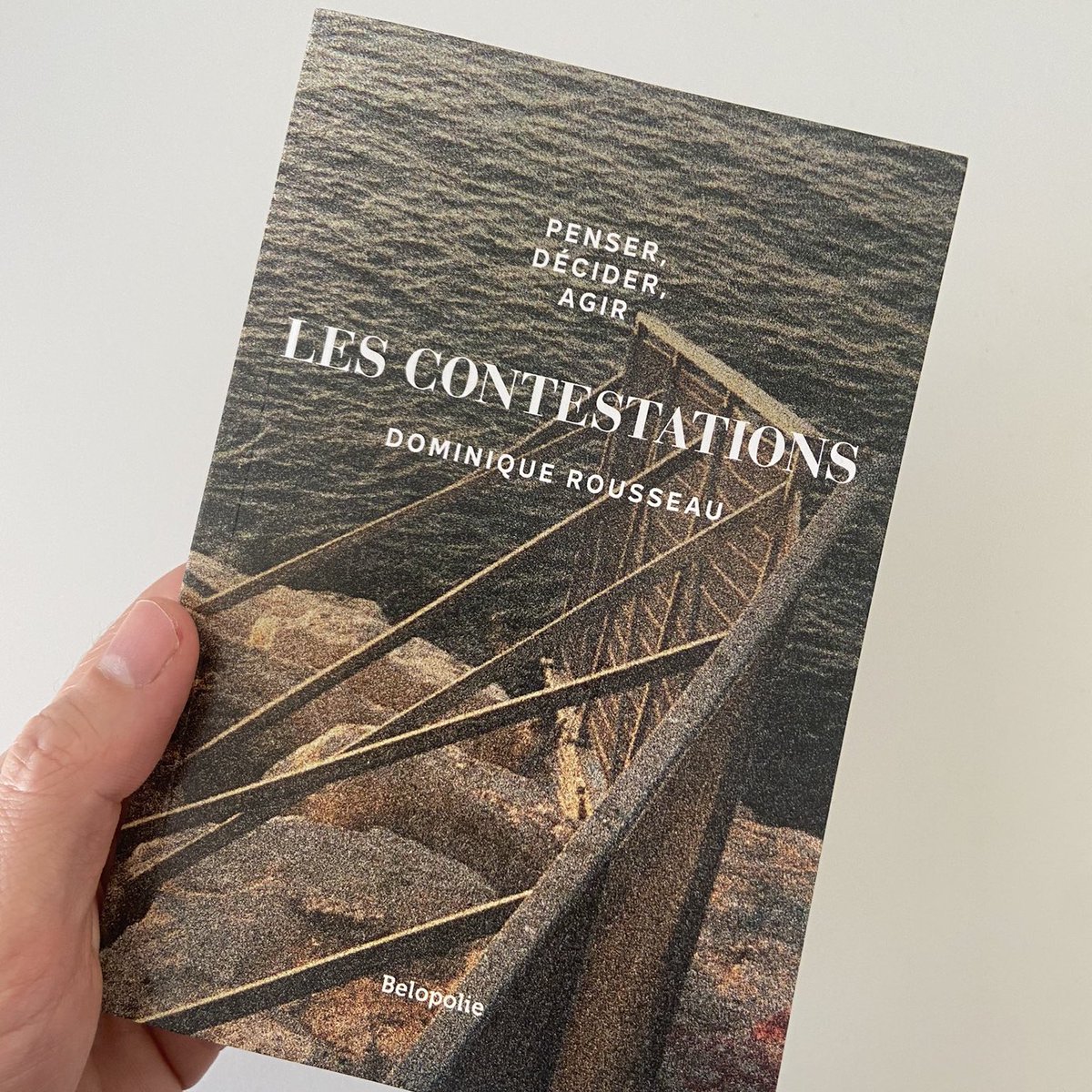 A. Curnier-Pregigodsky (@alekssandrecp) on Twitter photo « Le monde ne serait pas ce qu'il est sans les contestations qui l’ont fait. Et ce sont les contestations d'aujourd'hui, celles pour la protection des biens communs, (), pour la protection de la nature () qui feront que le monde continue. », <a href="/RousseauDomini5/">Rousseau Dominique</a>, "Les Contestations" « Le monde ne serait pas ce qu'il est sans les contestations qui l’ont fait. Et ce sont les contestations d'aujourd'hui, celles pour la protection des biens communs, (), pour la protection de la nature () qui feront que le monde continue. », <a href="/RousseauDomini5/">Rousseau Dominique</a>, "Les Contestations"
