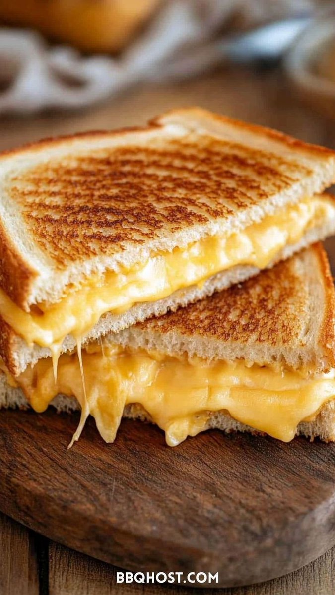 ann_ann886's tweet photo. Delicious Grilled Cheese
Full Recipe: https://t.co/gMSxFHvYf3 https://t.co/La3n3SyQGF