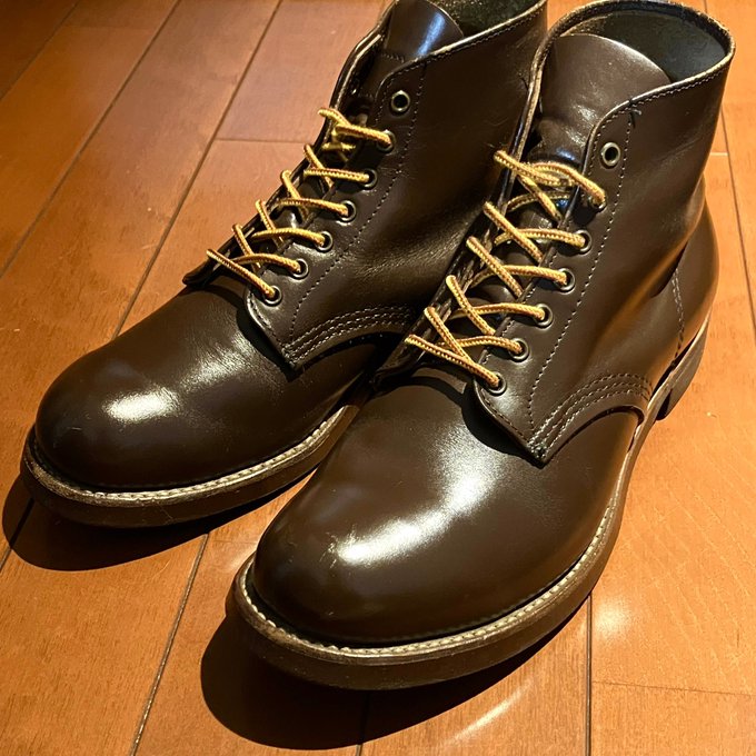 新しいブーツを買わないと約束したな…あれは嘘になった 