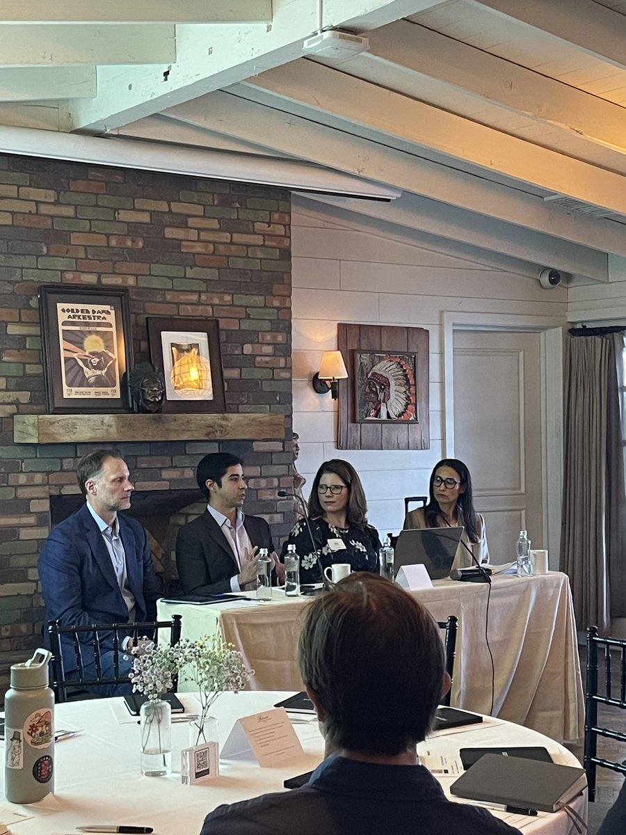 FenwickWest's tweet image. At this week’s MCLE Marathon, legal professionals explored the ethics of AI, boardroom responsibilities, and bias in VC. Thoughtful conversations, expert-led sessions, and specialized credit—thank you to all who participated!

📸 See the highlights.

#MCLE #LegalEthics