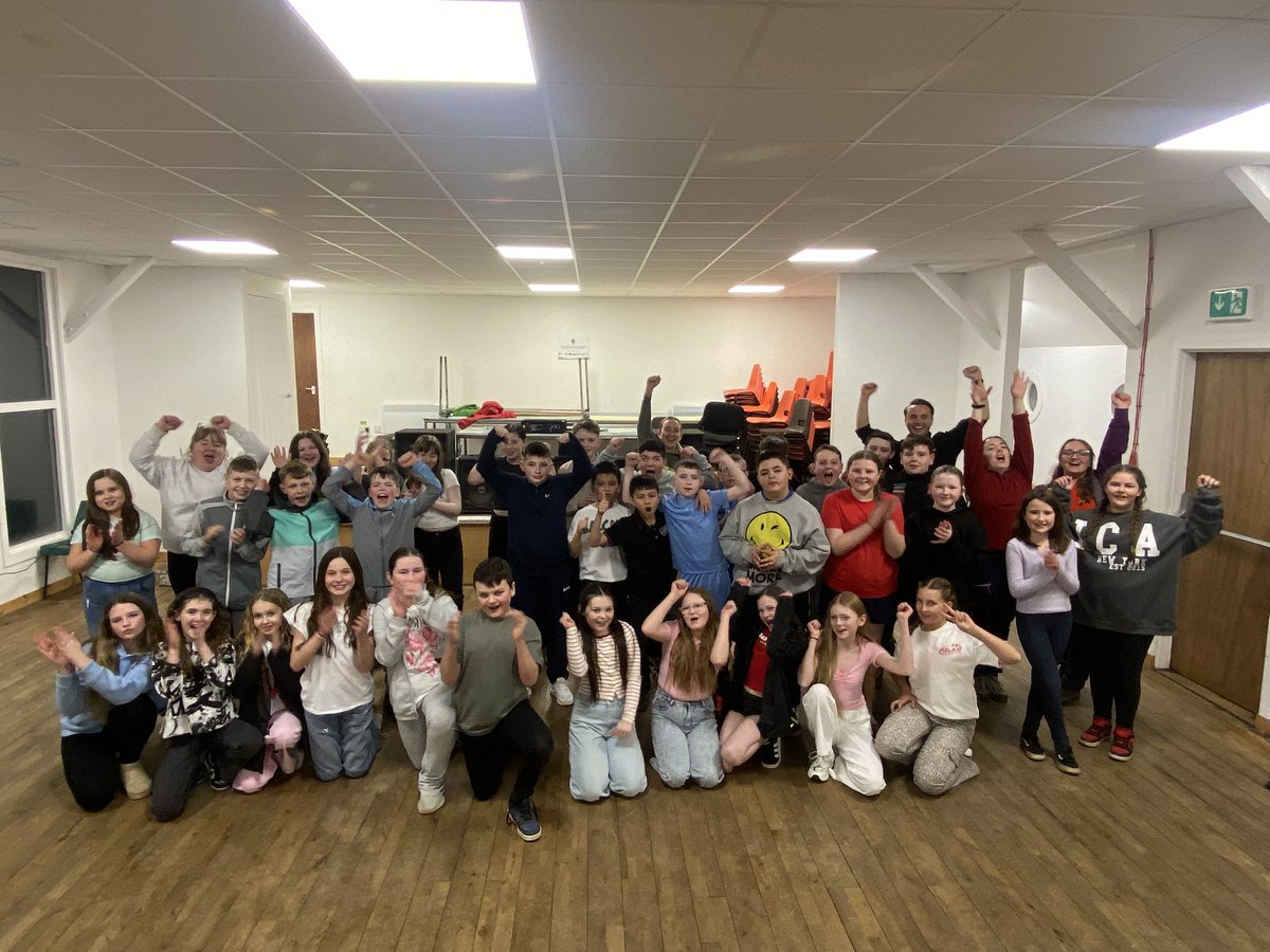 Disco time 🕺💃🪩
<a href="/MccloreyMr/">McCloreyMr</a> <a href="/MissHamill8/">Miss Hamill</a> 
#ThorntreeDounans2025