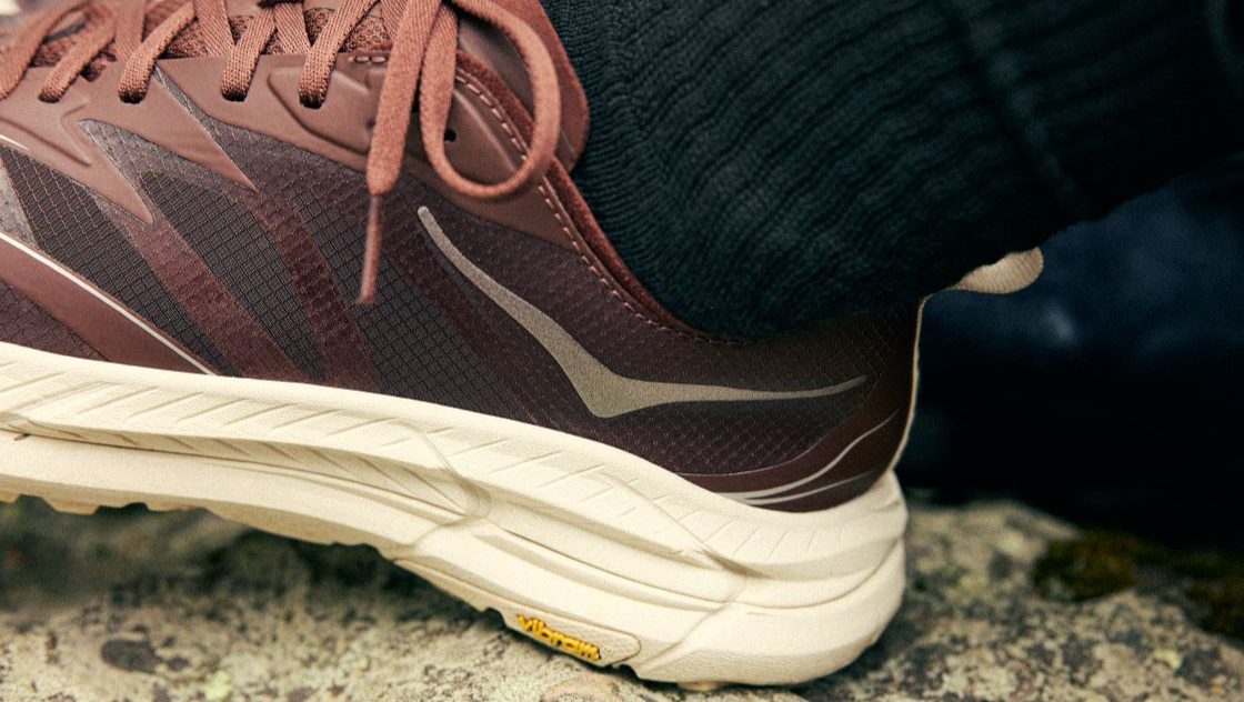 The Mafate Speed 4 Lite ⚡️ | Blurring the lines between performance and aesthetics like never before. 

Available now: bit.ly/HOKALifestyle
