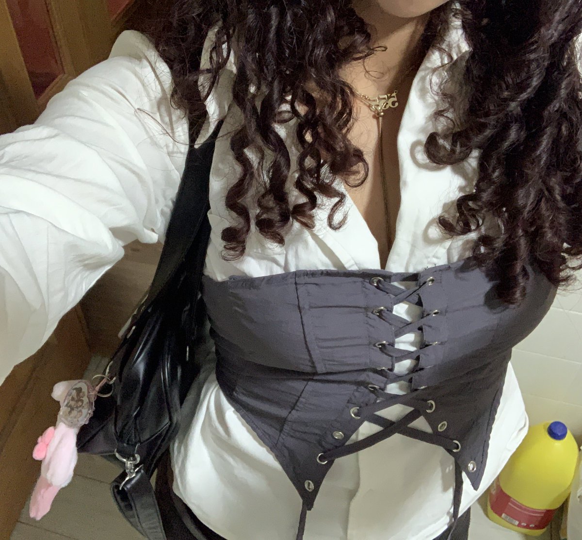 axii is so in love ! tweet media