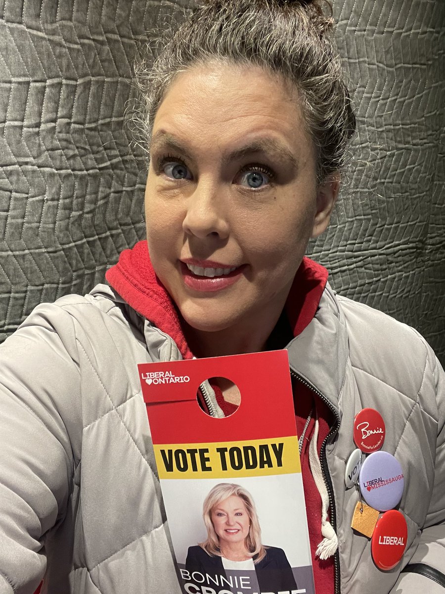 Mrs_A_Isaac's tweet photo. Today is election day! I’m out in #MississaugaEastCooksville for @BonnieCrombie to pull the vote. Together, we can elect a government that is willing to work for the people of Ontario. Let’s do this!! #GOTV #PoweringChangeTogether 
#DPEUVotes  #CatholicTeachers @elemdp https://t.co/It2ewqPvFq