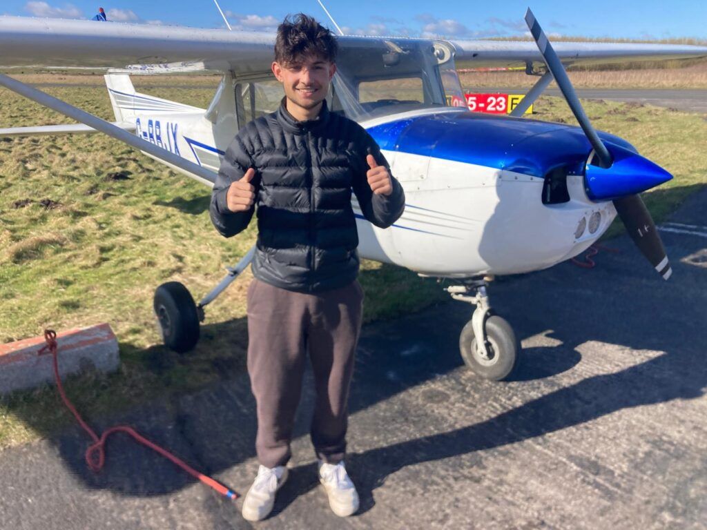 YorkshireAero's tweet photo. PPL skills test pass today for Noah Zaman. Well done Noah! https://t.co/C0cBHmvg2V https://t.co/Z77Pergsaf