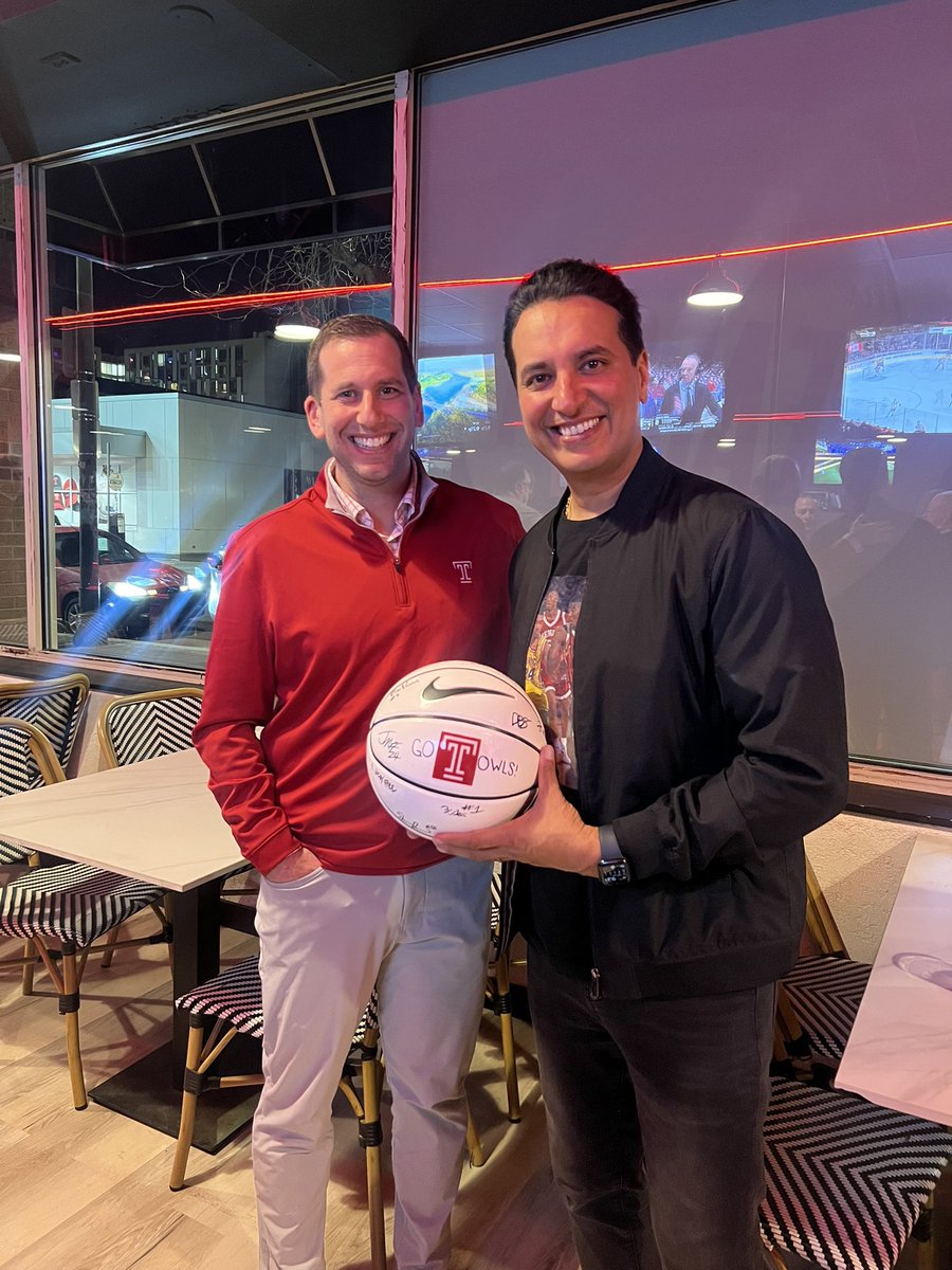 Coach_Afish's tweet image. It was a great couple days for @TUMBBHoops ! Thank you @KevinNegandhi @wojespn @TUFF_Fund for a great event on NIL! @drewkatz thank you for talking to our team Tuesday Night! Grateful for everyone who came out! 馃敶鈿笍馃弨馃