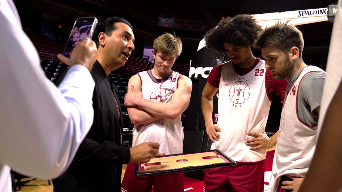 Coach_Afish's tweet image. It was a great couple days for @TUMBBHoops ! Thank you @KevinNegandhi @wojespn @TUFF_Fund for a great event on NIL! @drewkatz thank you for talking to our team Tuesday Night! Grateful for everyone who came out! 馃敶鈿笍馃弨馃