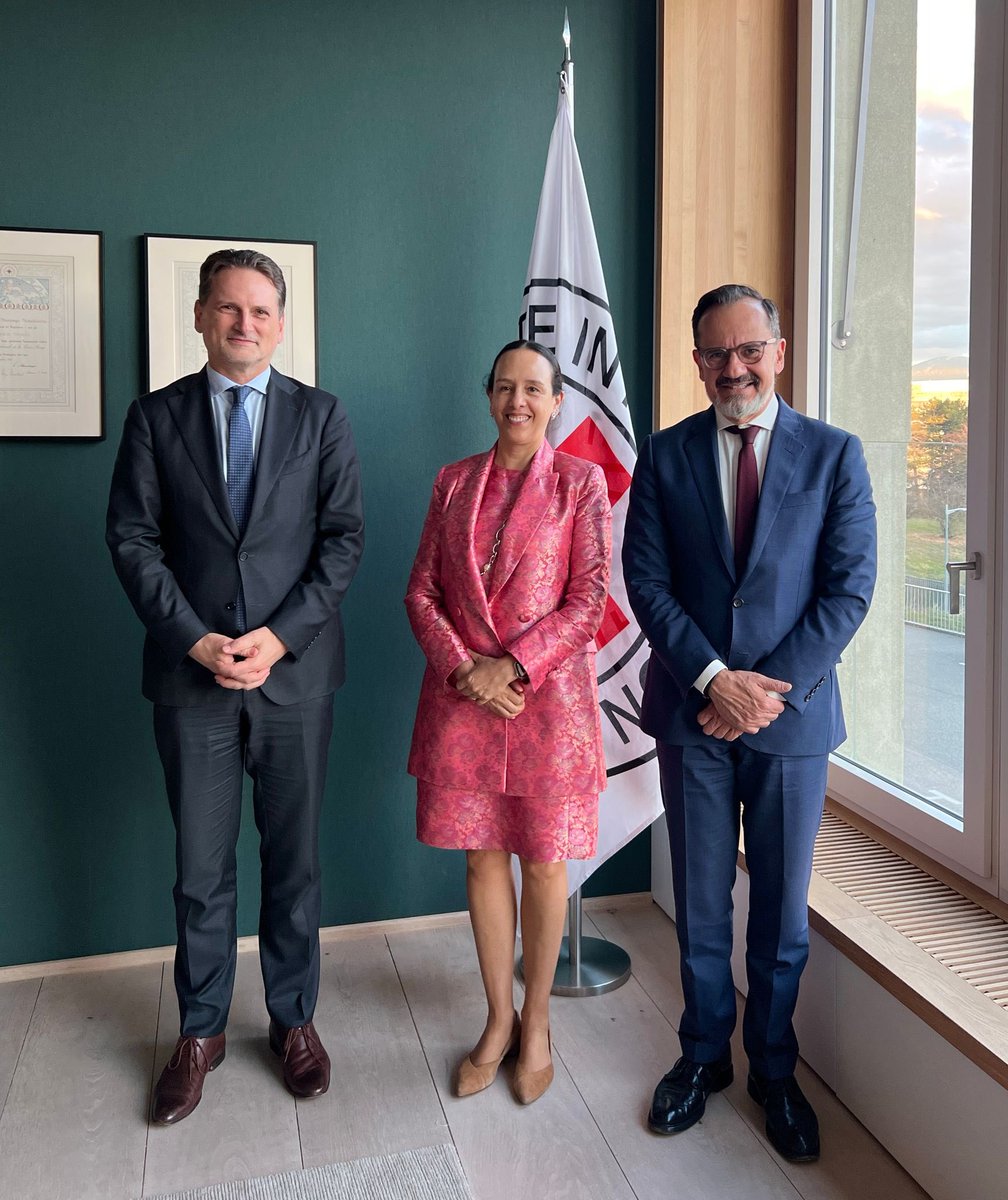 .<a href="/OCHOA_MX_UN/">ENRIQUE OCHOA</a> sostuvo reunión con el Director General de <a href="/ICRC/">ICRC</a>, en la que reafirmó compromiso de #México 🇲🇽 con el #DIH y la alianza estratégica entre ambas partes. Coincidieron en seguir fortaleciendo colaboración para aliviar el sufrimiento humano y construir una paz duradera