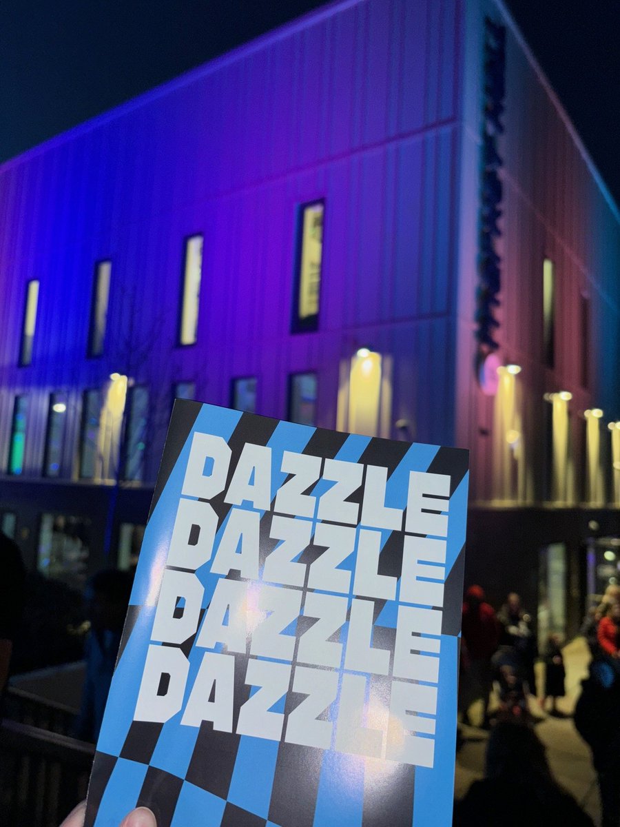 PlymCommHomes's tweet photo. We're at #MarketHall for the launch of #Dazzle! Devonport's Festival of Light, Creativity and Heritage ✨

Head down to Devonport to explore what the festival has to offer and enjoy the spectacle with members of the local community and our very own PCH residents 🤝 https://t.co/Dsy8o7v4pP