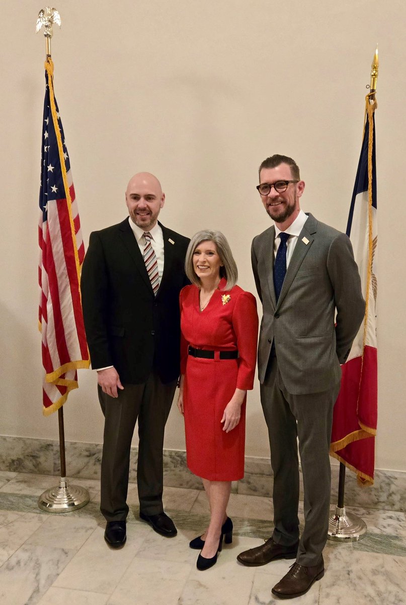 Thank you <a href="/SenJoniErnst/">Joni Ernst</a> for meeting with local utilities to discuss issues important to their communities. #PublicPower #CapitolHill