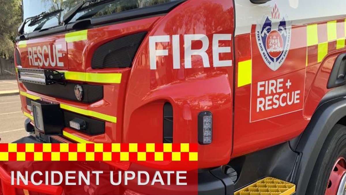 FRNSW_RS3's tweet photo. @FRNSW ops completed

Significant building damage sustained 

#FRNSW investigating whether a lithium ion battery powered device was involved 

#FRNSW https://t.co/wjmkixuQxP