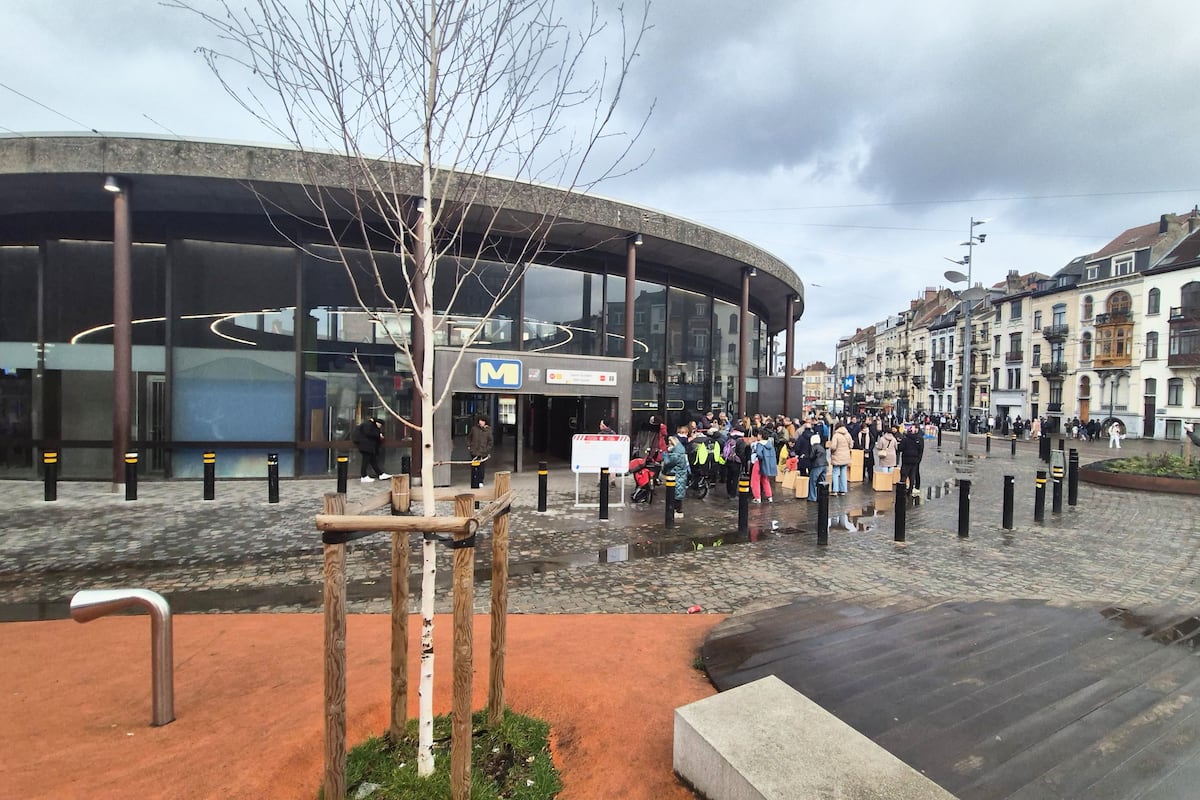 DHBruxelles's tweet photo. Aumale, Saint-Guidon, Clemenceau, Peterbos : Les habitants d’Anderlecht se rassemblent pour se réapproprier l’espace public https://t.co/yd0xlTRFCm https://t.co/nhx2eDgjeJ