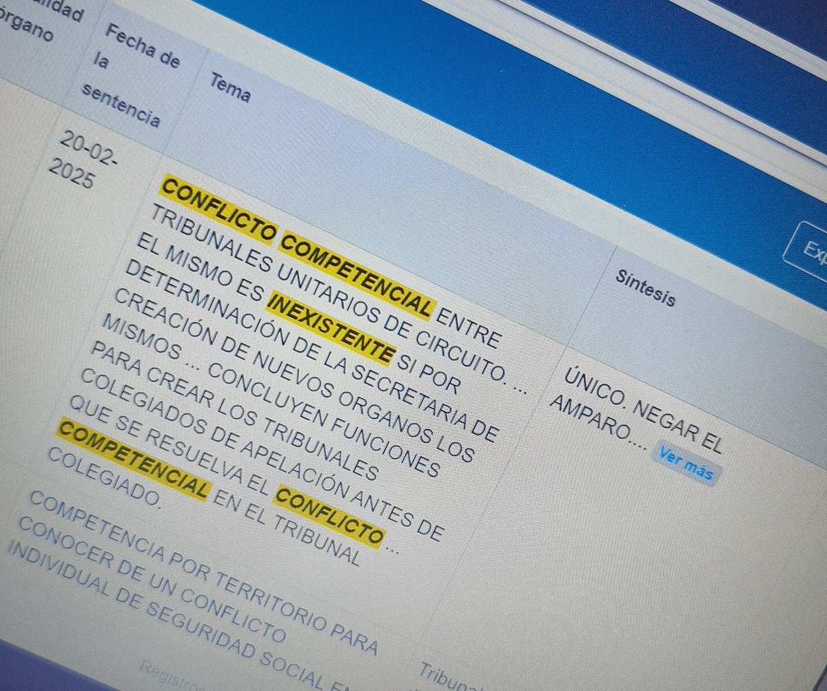 Ah, caray! Cómo que en un conflicto competencial se determinó negar el amparo? 
Bueno, no es lo más loco que uno ve últimamente en materia judicial