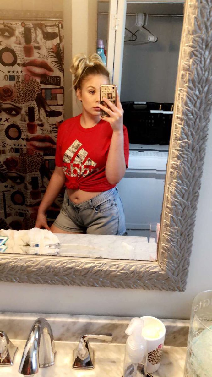 EmmaJames898028's tweet photo. Hi sweetheart 😍
How do I look 💋💋...text me on Facebook for some previews⬇️⬇️
https://t.co/2ukosU0L3V https://t.co/bACQgMzXQP