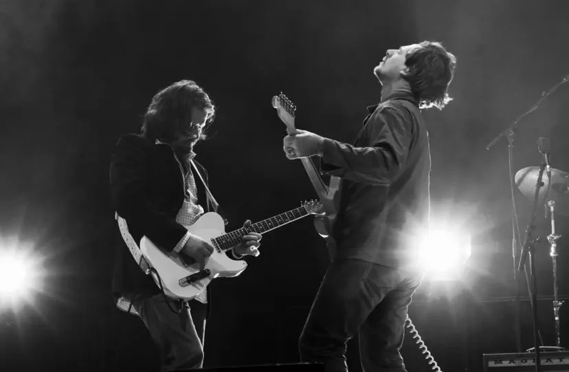 🤘🎸

📸 Cj. callan