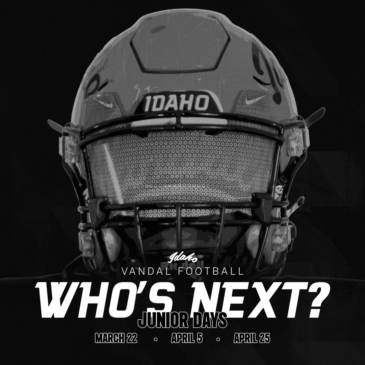 CHIJAMES24's tweet photo. Thank you @coachTyPaopao for the junior day invite. Exited to learn more about the program! @VandalFootball https://t.co/c0fkBhqrwo
