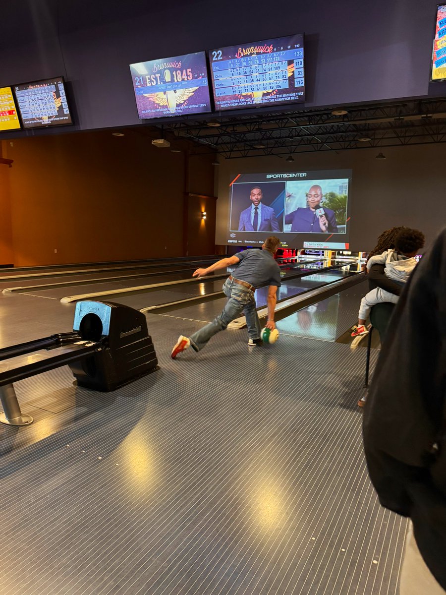 Mayo Clinic EM Residency (@mayoclinicemres) on Twitter photo This week our residents completed the annual in training exam! To celebrate we went bowling afterwards. Congrats on all of your hard work and studying! π π€π©»π§ββοΈ<a href="/MayoClinicEM/">Mayo Clinic Emergency Medicine</a> This week our residents completed the annual in training exam! To celebrate we went bowling afterwards. Congrats on all of your hard work and studying! π π€π©»π§ββοΈ<a href="/MayoClinicEM/">Mayo Clinic Emergency Medicine</a>