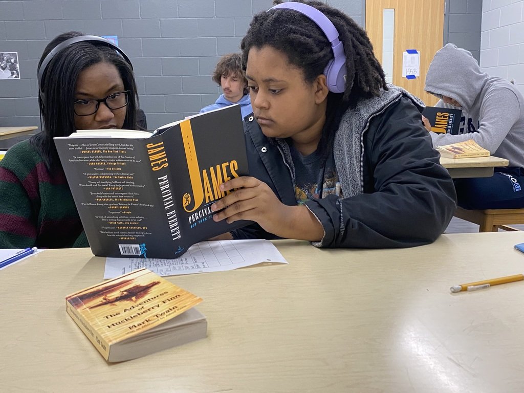 MCHSDurhamTech's tweet image. English 3 Honors uses Percival Everett&apos;s &quot;James&quot; to offer a dual perspective, reimaging of Huck Finn. &quot;Jim is so smart,&quot; students quickly notice. Thanks to #RogueBookClub for lending us these exciting books.