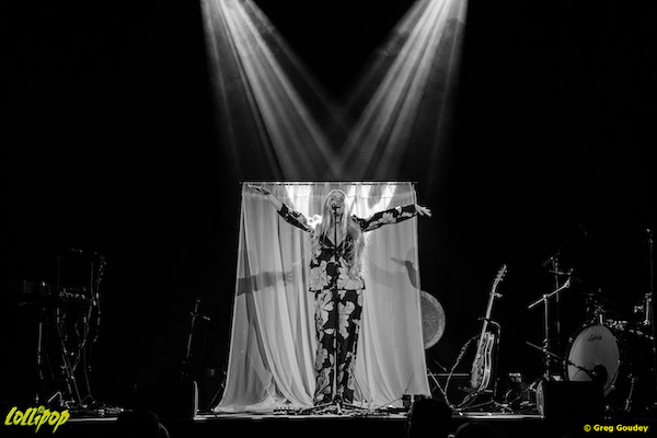 thelollipopmag's tweet image. 6 shots of Sylvaine on tour with Eivor
Sylvaine - Neptune Theatre Seattle, WA February 2025 | Photos by Greg Goudey
lollipopmagazine.com/photos-3-2/ban…
@SylvaineMusic #GregGoudey #NeptuneTheatre @MercyfulKate @SeasonOfMist #SuspiriaPR