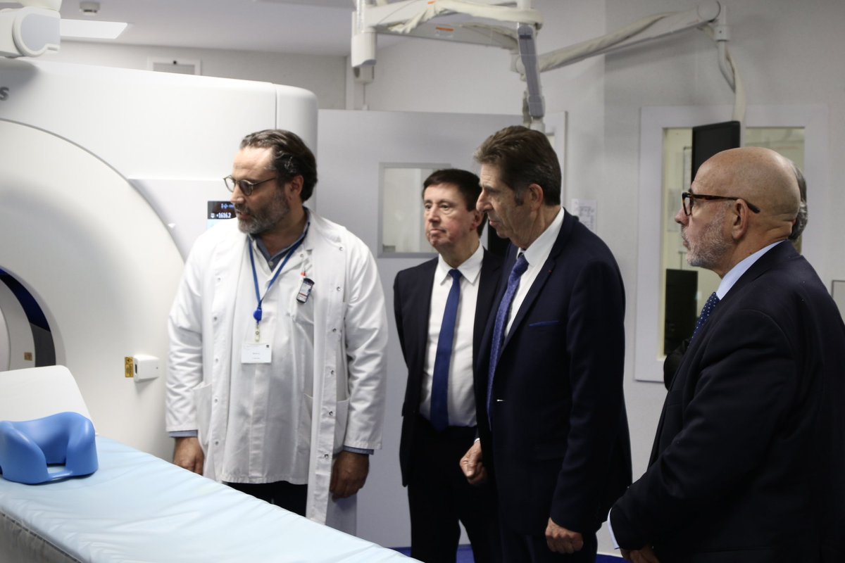 Pr. Laurent Castillo (@prlcastillo) on Twitter photo Au centre <a href="/Lacassagne_Nice/">Centre A. Lacassagne</a> avec <a href="/Emm_BARRANGER/">BARRANGER Emmanuel</a>, <a href="/ca_ginesy/">Charles Ange Ginésy</a> et <a href="/jplafitte/">Jean-Pierre Lafitte</a> pour l’inauguration du scanner spectral.
Merci au département des <a href="/AlpesMaritimes/">alpesmaritimes</a> d’avoir contribué à financer cet équipement de pointe essentiel dans la lutte contre le cancer. Au centre <a href="/Lacassagne_Nice/">Centre A. Lacassagne</a> avec <a href="/Emm_BARRANGER/">BARRANGER Emmanuel</a>, <a href="/ca_ginesy/">Charles Ange Ginésy</a> et <a href="/jplafitte/">Jean-Pierre Lafitte</a> pour l’inauguration du scanner spectral.
Merci au département des <a href="/AlpesMaritimes/">alpesmaritimes</a> d’avoir contribué à financer cet équipement de pointe essentiel dans la lutte contre le cancer.