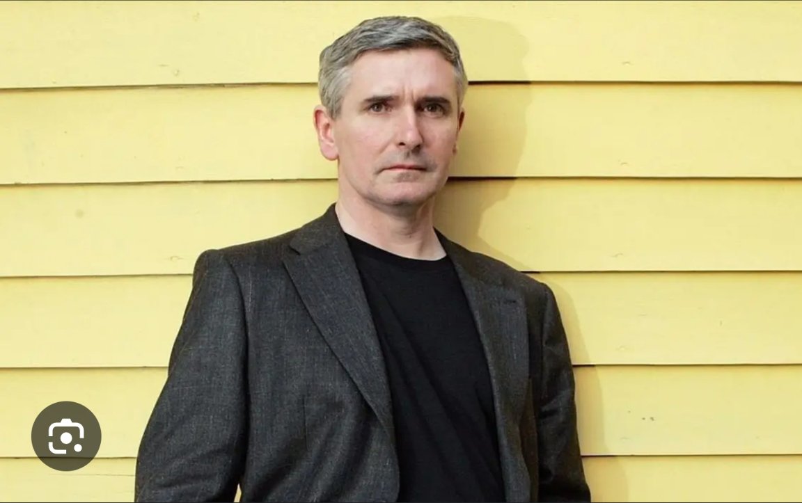 Have you heard our latest interview with <a href="/michaelcarey191/">M.R.Carey</a>? After a career spanning over 25 years, Mike Carey discusses how writing comics helped with his novels, and the experience of writing both the screenplay and novel of The Girl With All The Gifts.

player.captivate.fm/episode/5c3a82…