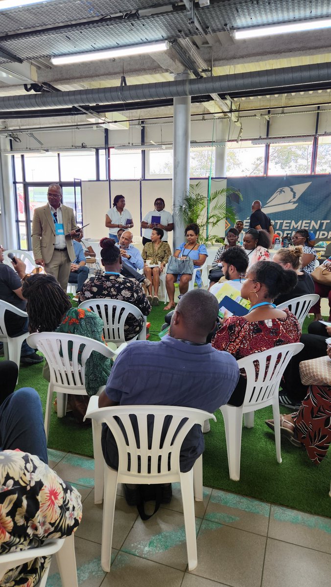 Orange Caraïbe tweet media