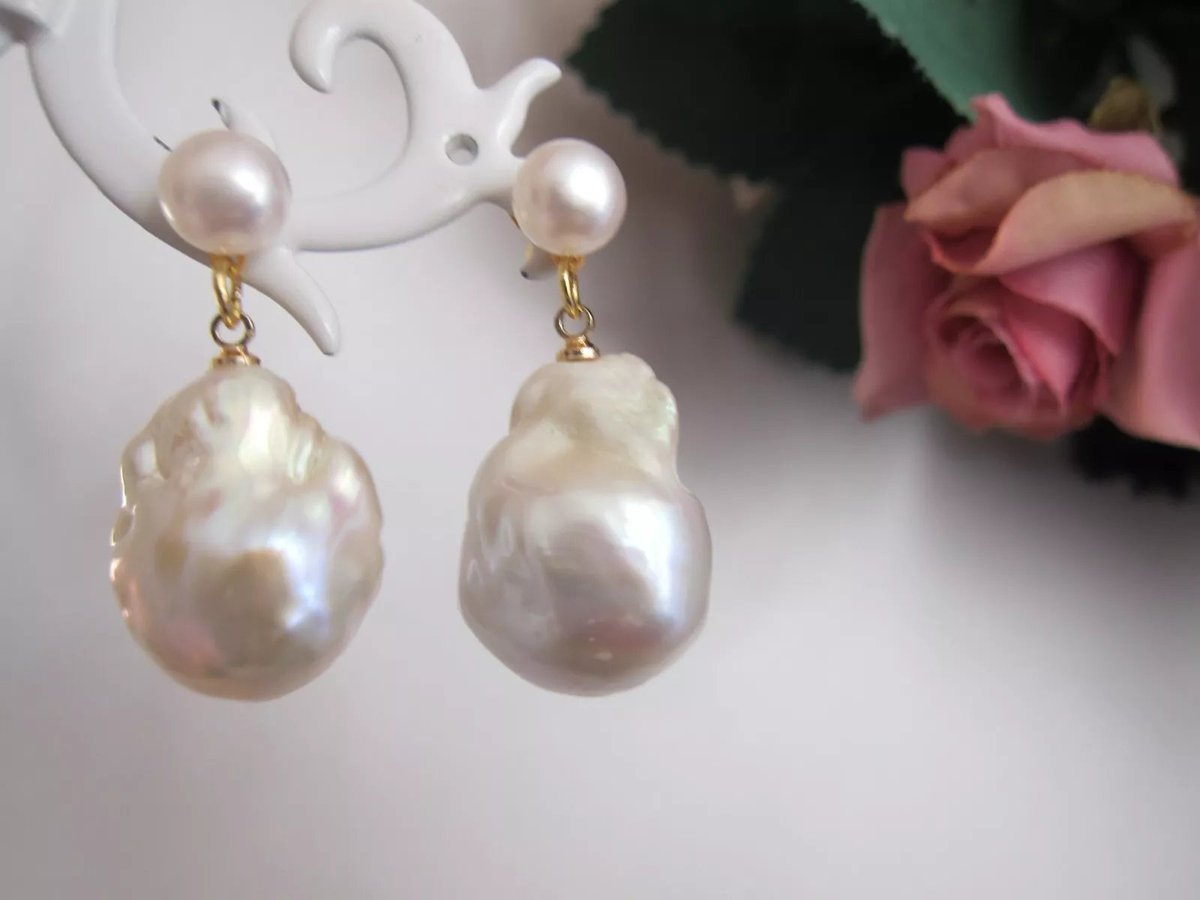 Huge \Big Natural White Keshi Baroque Double Pearl Drop Earrings G.P. 15 - 20mm.
ebay.co.uk/itm/1464182221…