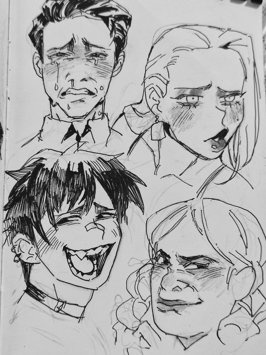 MemaInc's tweet photo. Face studies ✏️~ 
#art #ocs #drawings https://t.co/9FHqWmdSnS