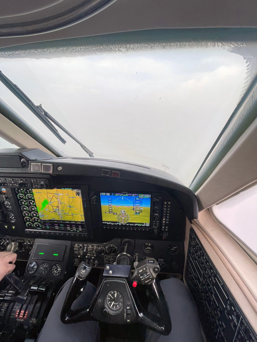 G1000 NXi-equipped King Air in the clouds