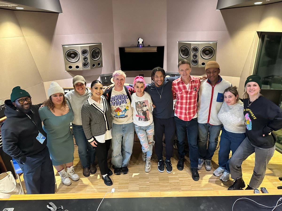 Alberta Music (@alberta_music) on Twitter photo We are throwing it back to earlier this month when we had the pleasure of hosting the Pro Songworks Camp with @SongwritersCanada <a href="/nmc_canada/">National Music Centre | Centre National de Musique</a> in the beautiful city of Calgary.
#tbt We are throwing it back to earlier this month when we had the pleasure of hosting the Pro Songworks Camp with @SongwritersCanada <a href="/nmc_canada/">National Music Centre | Centre National de Musique</a> in the beautiful city of Calgary.
#tbt