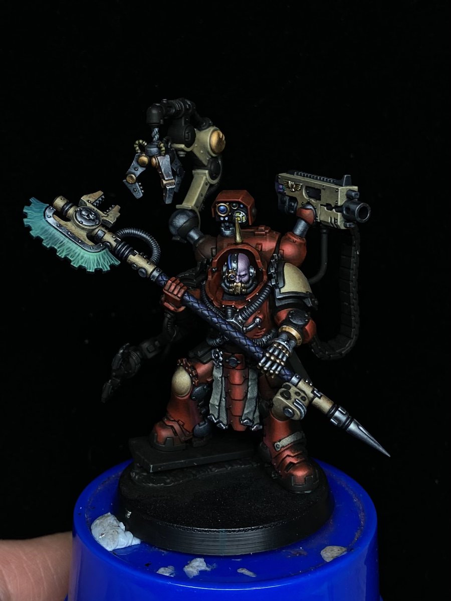 Evening, bit of a work in progress here, not sure about some of it. 
It’s quite clear that an Blood Raven has appropriated this armour and kit from a probably disgruntled Iron Hands warrior, justifiably so. 
#WarhammerCommunity 
#BloodRavens 
#PaintingWarhammer