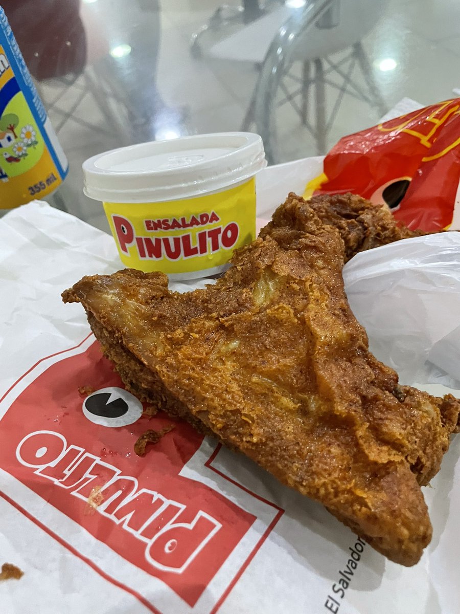 Gutirrezporant1's tweet photo. Recomiendo #pinulito por su pollo y ensaladas picantes, tamaño de piezas , sabor, precio y por … https://t.co/ZTo0XLiB3K