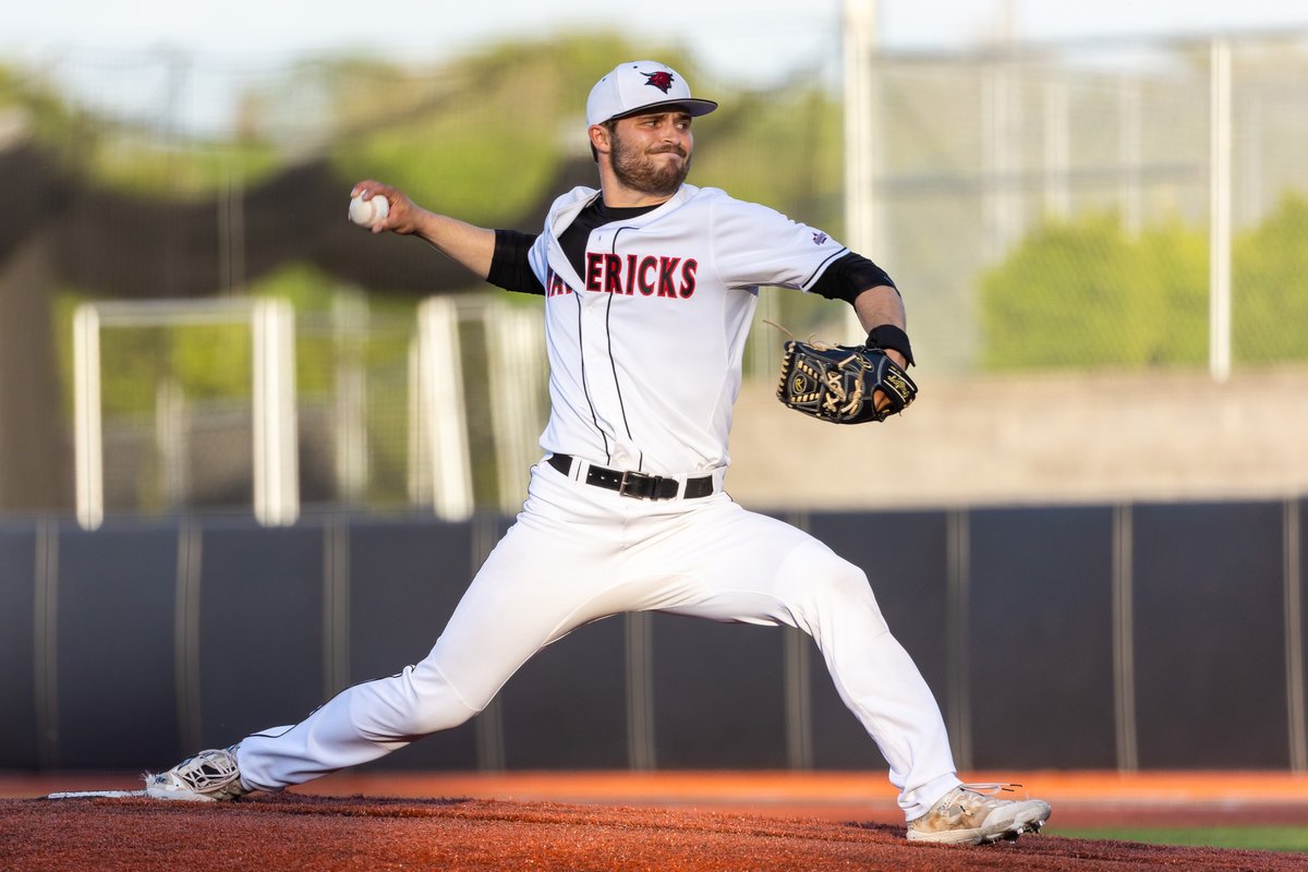 We interrupt today's game vs. Kansas to inform you that former Mavericks ace Harrison Kreiling, making his spring training debut with the Seattle Mariners, just struck out 5x All-Star Corey Seager!!!

#OmahaBSB