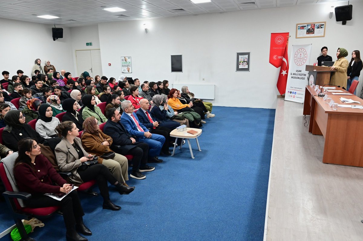 murekkepten's tweet photo. 27 Şubat 2025 Perşembe günü saat 14.00'te Uşak Aile ve Sosyal Hizmet İl Müdürlüğü Konferans Salonunda ilimiz Anadolu Mektebi öğrencileri, danışman öğretmenleri ve okul müdürleriyle beraber Dede Korkut Panelimizi gerçekleştirdik. @usakilmem @usakashim @anadolumektebi https://t.co/UrITwdNAqa