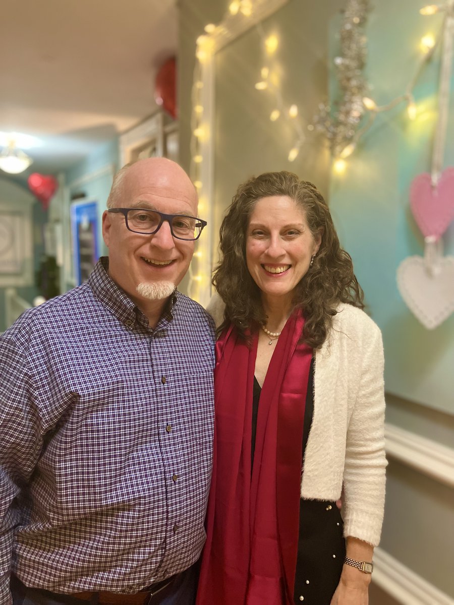 dmvisual's tweet image. #Thanks for all who enjoyed #McCallStudioGallery #8thAnnualValentinesRedCarpetGala w/ #FebArtShow of #DMcCall new charcoals, &quot;Love &amp;amp; Humanity!&quot; in #HistoricManassas @VisitManassas  LIVEMusic, Speakers, Complimentary Spread! #ARTFORSALE!